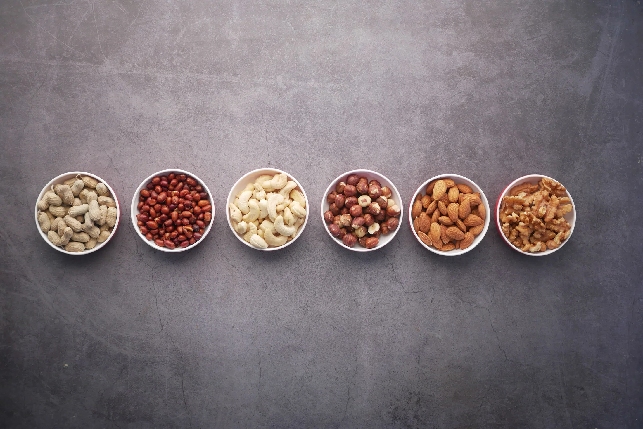 Nuts and seeds used in anti-inflammatory nutrition plans